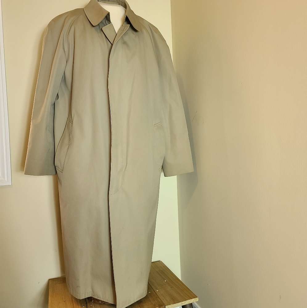 Brooks Brothers Wool lined Trench Coat Made In USA